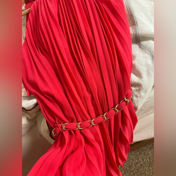 Strawberry red dress - Picture 4 of 5